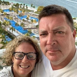 Meet your Posher, Brenda